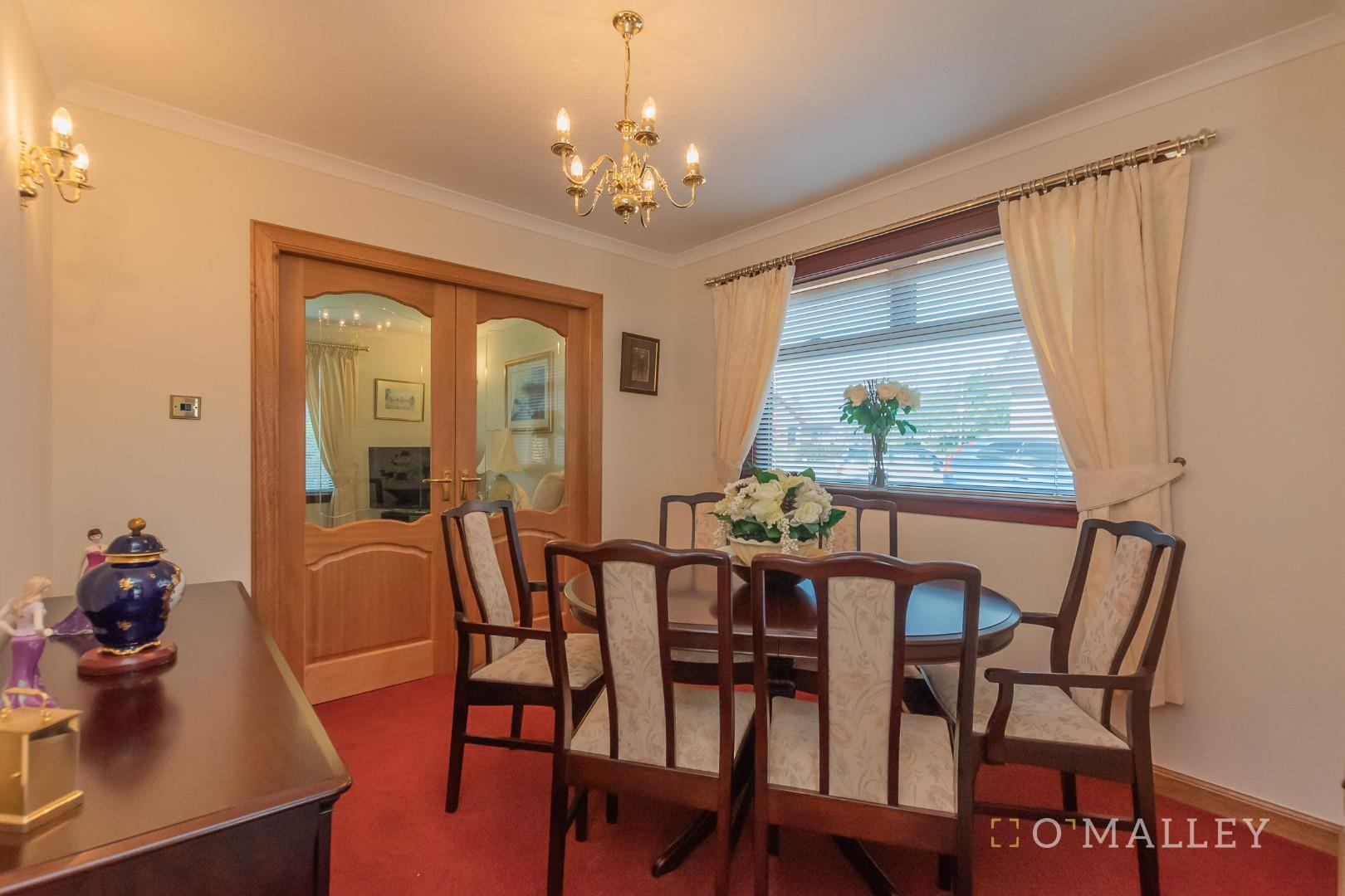 12. Dining Room 2.jpg
